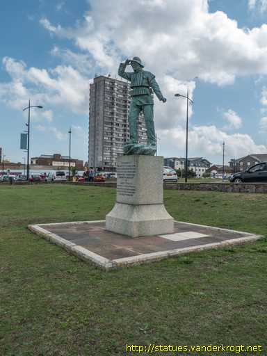 Margate /  Margate Surfboat Memorial