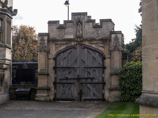Oxford /  The Virgin Mary with Child
