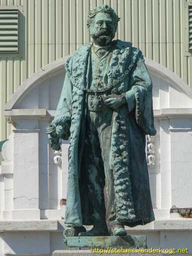 Swansea - Abertawe /  William Thomas