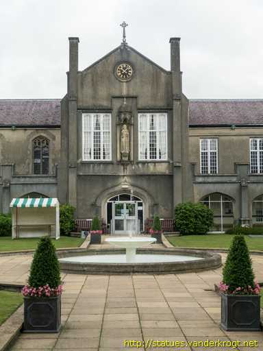 Lampeter - Llanbedr Pont Steffan /  Saint David - Dewi Sant