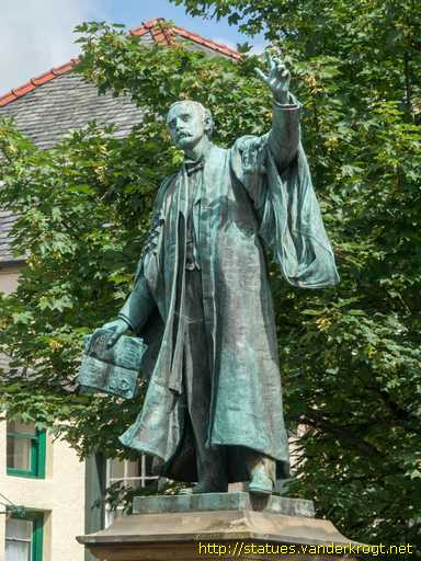 Bala /  Thomas Edward Ellis