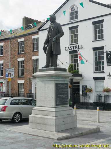 Caernarfon /  Sir Hugh Owen