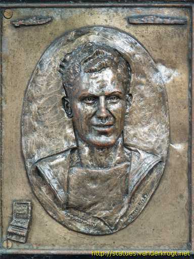 Tamworth /  Colin Grazier Memorial