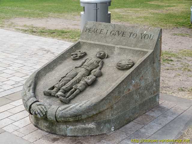Stratford-upon-Avon /  Peace Memorial