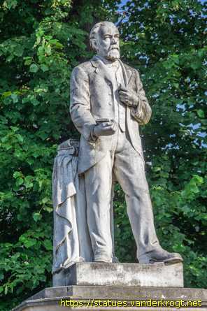 Hull /  James Stuart