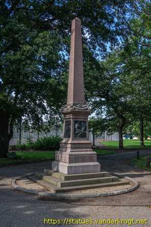 Middlesbrough /  Boer War Memorial
