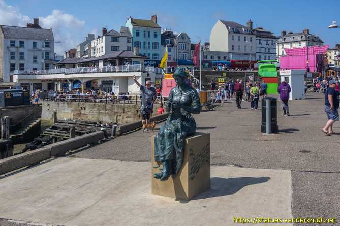 Bridlington /  Gansey Girl