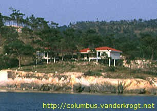 El Soldado Beach (Guanaja, Bay Islands) /  Mestizo Reef Sculptures