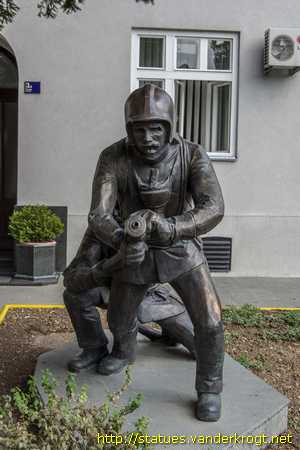 Zagreb /  Navalna grupa u akciji