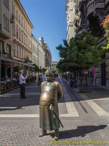 Budapest /  Rendőr