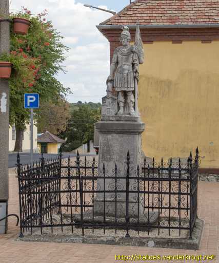 Mór /  Szent Flórián