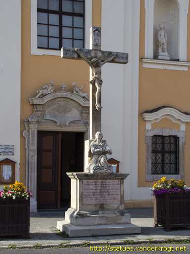 Mosonmagyaróvár /  Feszület a Szent Mária Magdolna