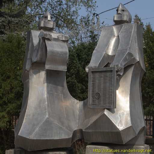 Lábatlan /  Papíröntők