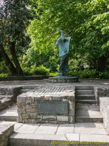Dublin - Baile Átha Cliath /  Knife-Edge, memorial for W.B. Yeats