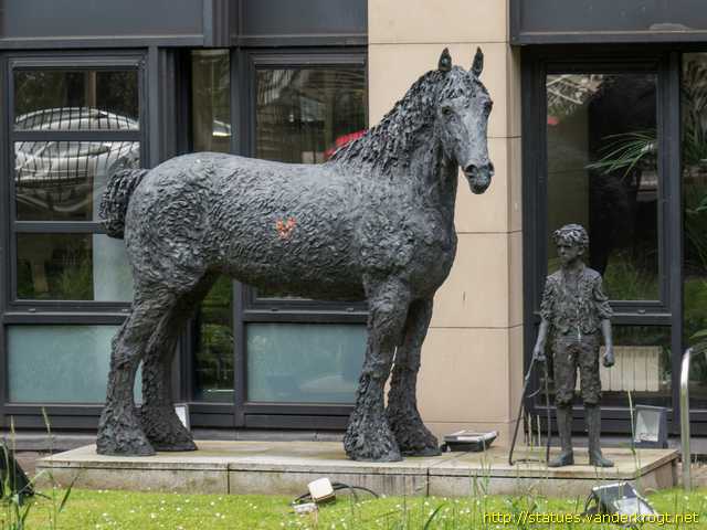 Dublin - Baile Átha Cliath / Barge Horse