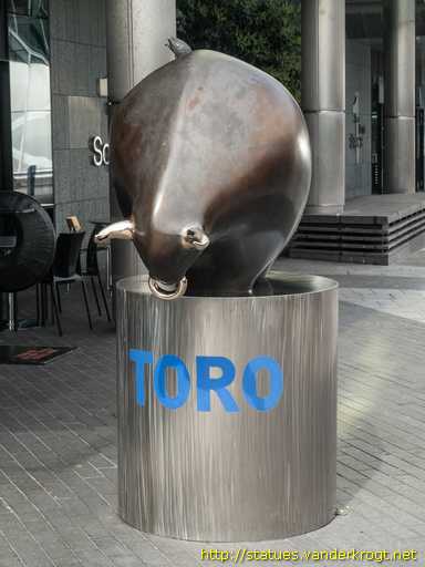 Dublin - Baile Átha Cliath /  Bull with Ring