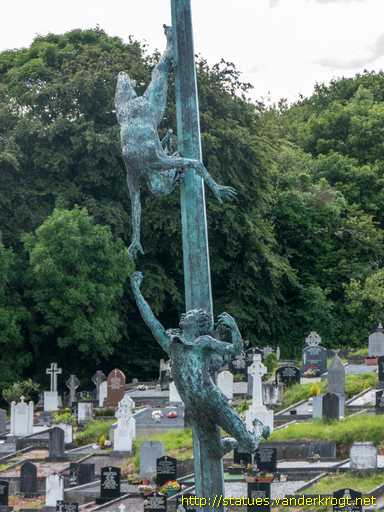 Bantry - Beanntraí /  The Spirit of Love - <i>An Spiorad Geanuil</i>