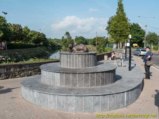 Carrigaline - Carraig Uí Leighin /  Otter