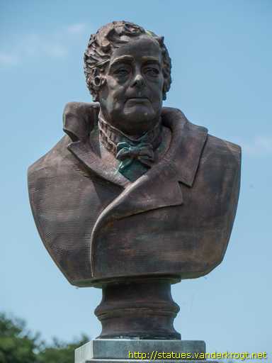 Cahersiveen - Cathair Saidhbhín /  Daniel O'Connell - <i>Dónall Ó Conaill</i>