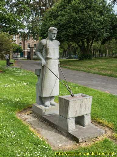 Tralee - Trá Lí /  Draíocht an Ghabha