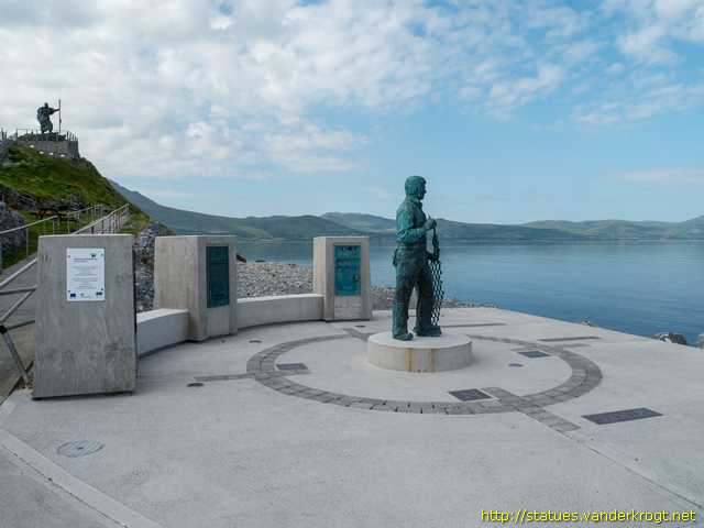 Fenit - An Fhianait /  Sailors and Fishermen Memorial