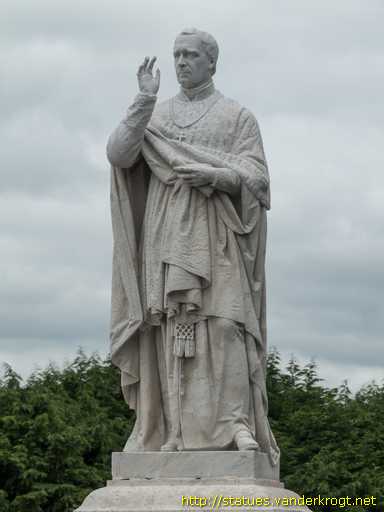 Tuam - Tuaim /  John MacHale - <i>Seán Mac Héil</i>