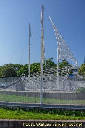 Dún Laoghaire /  Ship Dún Laoghaire Harbour