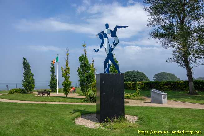 Blackrock - An Charraig Dhubh /  Cut Out People