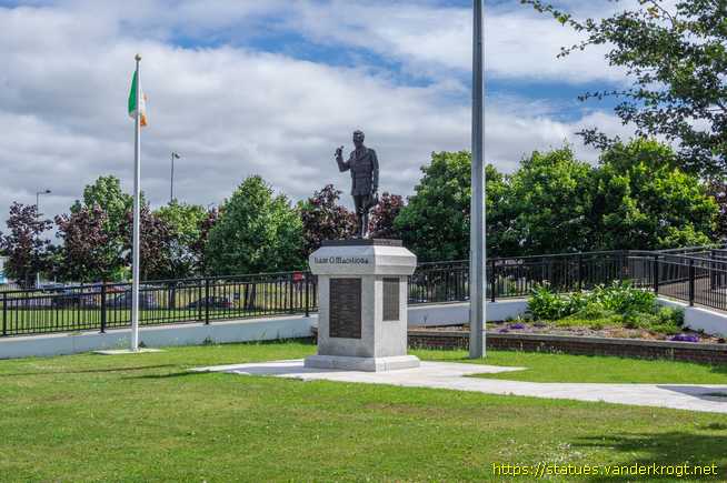 Dublin - Baile Átha Cliath /  Liam Ó Maoilíosa