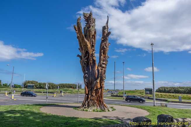 Dublin - Baile Átha Cliath /  Tree of Life