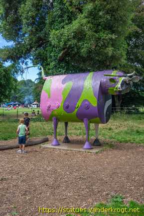 Dublin - Baile Átha Cliath /  The Mad Cow