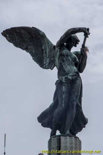 Savignano sul Rubicone / Monumento ai caduti