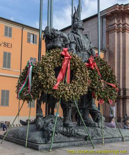 Reggio nell'Emilia /  Monumento alla Resistenza