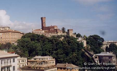 Genova /  Rilievi del Castello D'Albertis