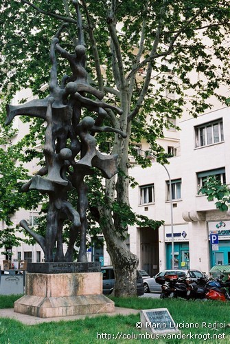 Genova /  La Nave Umana