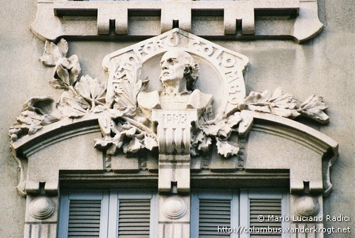 Milano /  Busto di Cristoforo Colombo