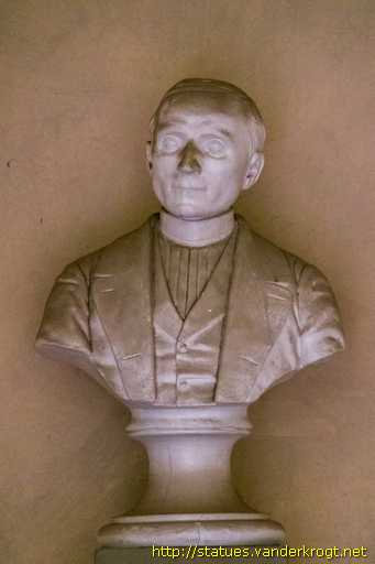 Sansepolcro /  Busto  di un uomo sconosciuto