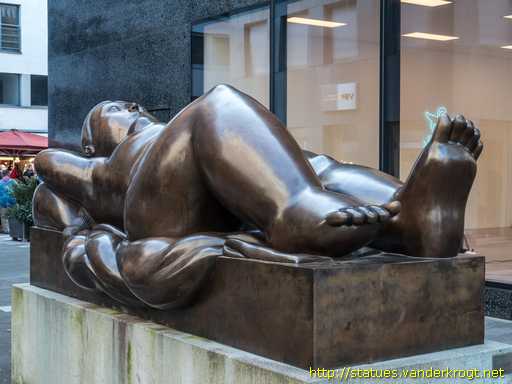 Vaduz /  Ruhende Frau