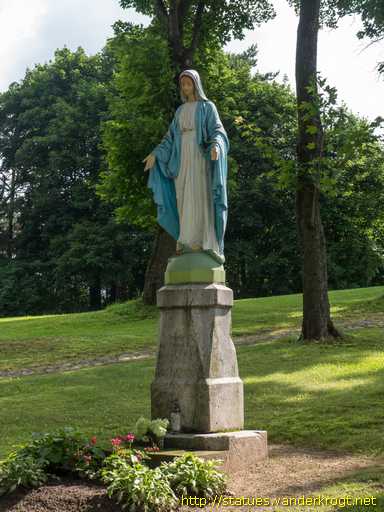 Truskava /  Skulptūra Švč. Mergelės Marijos Nekalto