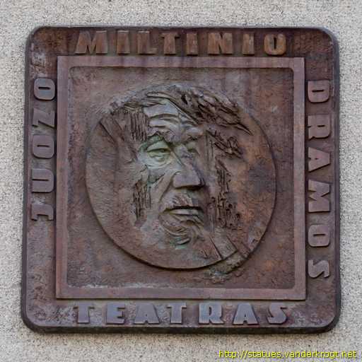 Panevėžys /  Juozas Miltinis (Bareljefas)