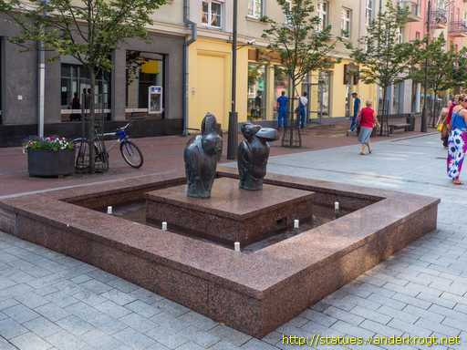 Šiauliai /  Fontanas Pelikanai