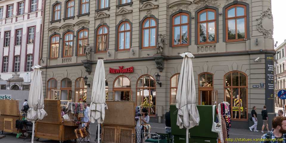 Rīga /  Merkurs un Kalējs