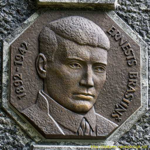 Rīga /  Ernests Brastiņš