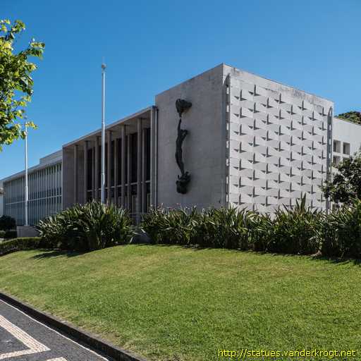 Ponta Delgada /  Adaõ