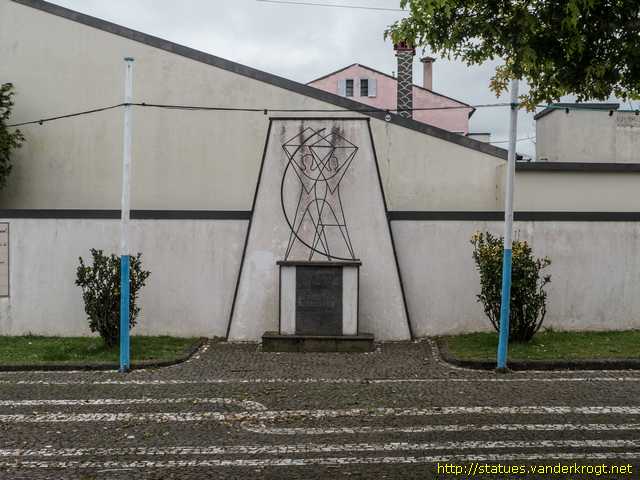 Pico da Pedra /  Monumento Comemorativo dos 150 anos da Freguesia do Pico da Pedra