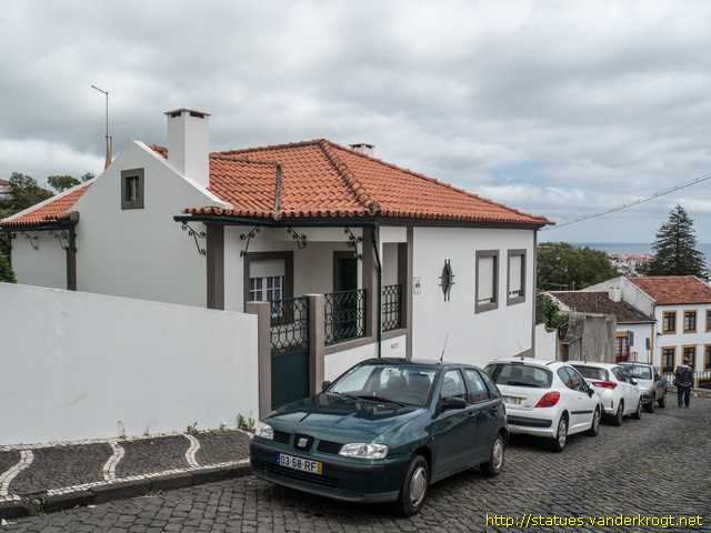 Angra do Heroísmo /  José de Lima Amaral de Mendonça