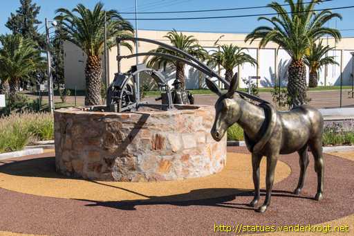 Elvas /  Monumento ao Hortelão