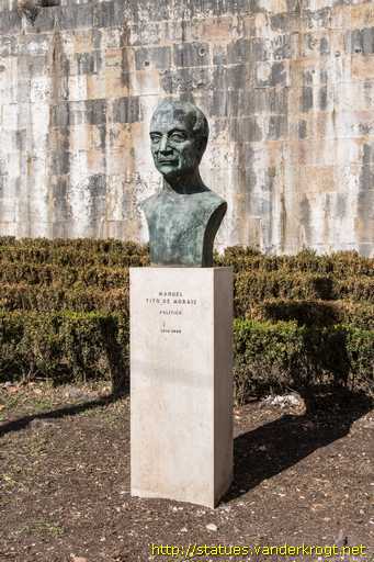 Lisboa /  Manuel Tito de Morais