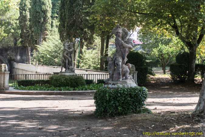 Queluz /  Eneias e Anquises