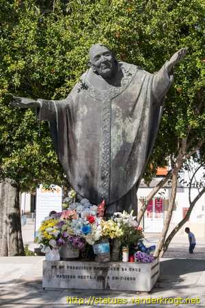 Alcochete /  Padre Francisco Rodrigues da Cruz (estátua)